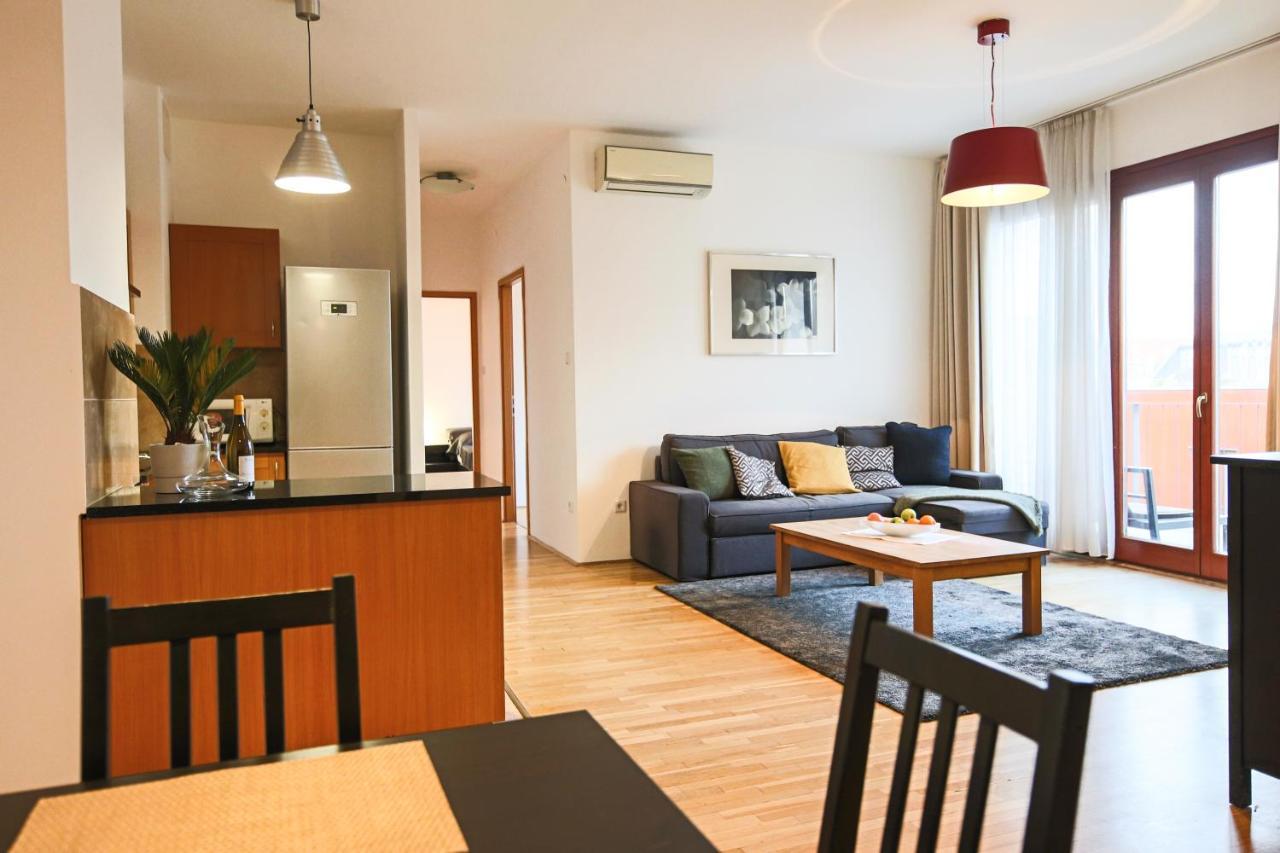 Apartment Artemisia Luxury Skyflat
